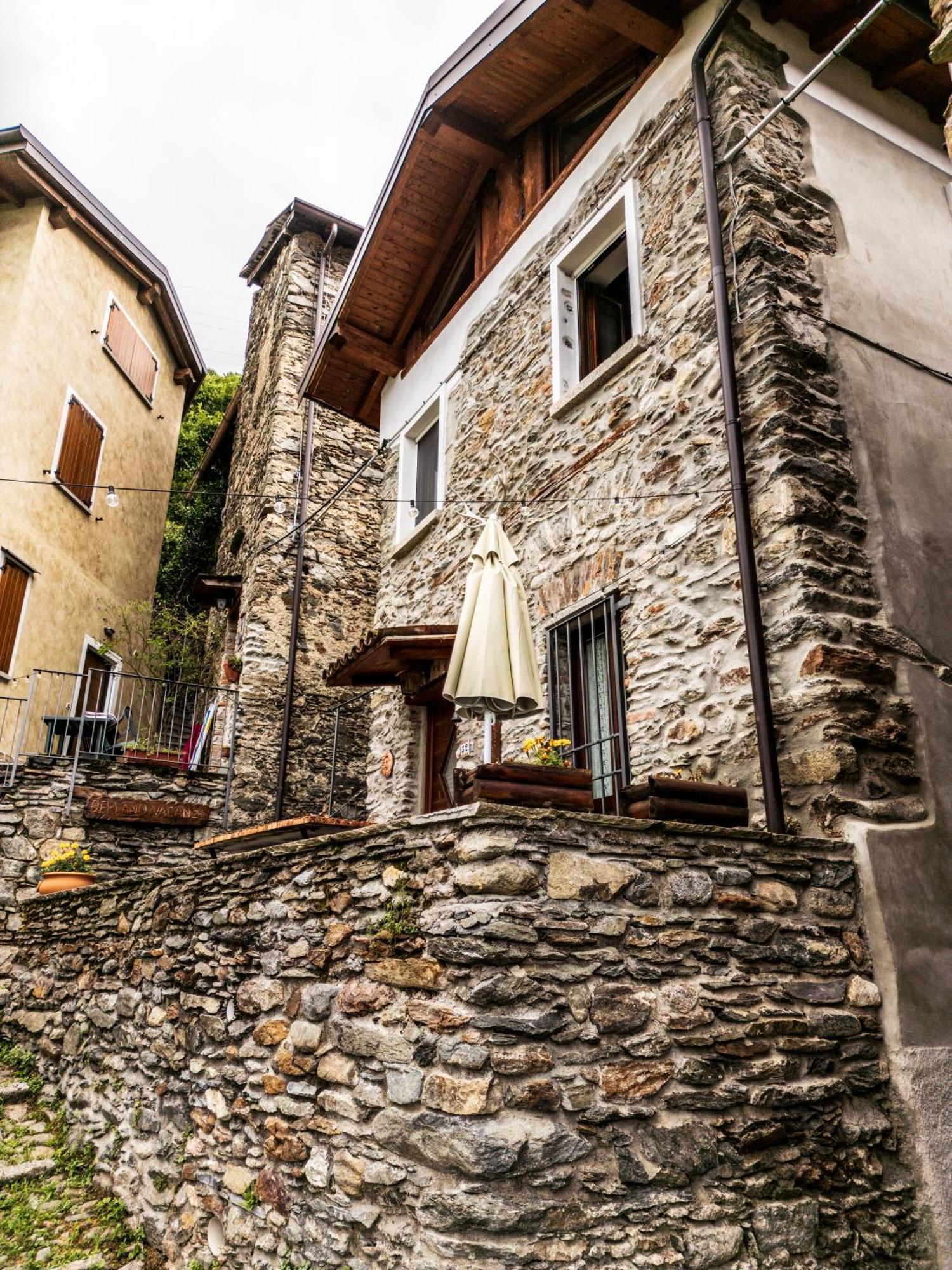 Rustico Verginate 2 Bellano Bagian luar foto